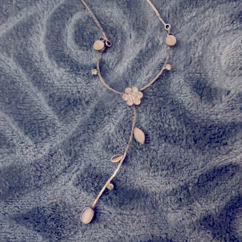 Elegant boho opalescent drop necklace